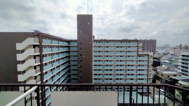 日商岩井菫橋ハイツの展望|上層階につき見晴らし良好♪