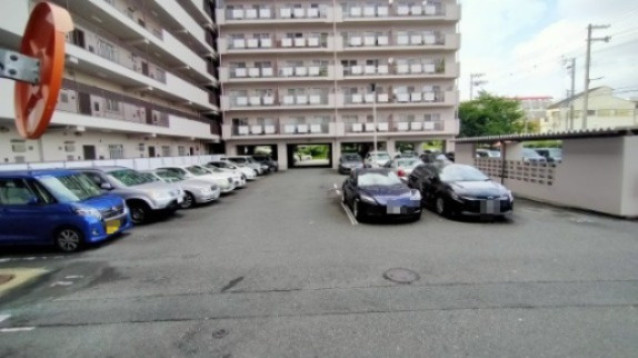 日商岩井菫橋ハイツの駐車場|駐車場