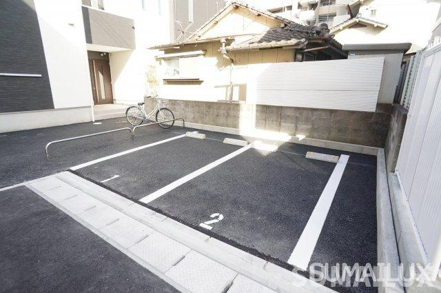 熊本市中央区坪井５丁目のアパートの駐車場