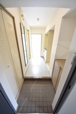 【玄関】 | ソレイユ・ド元町