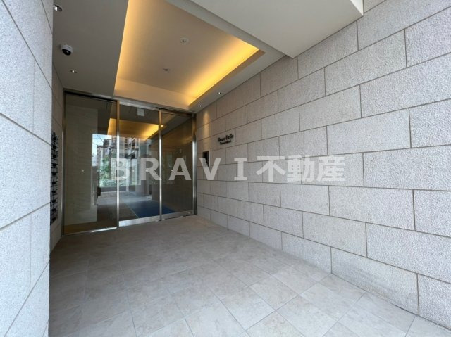 ボーベル玉造　BRAVI不動産のエントランス|【ボーベル玉造】毎日通るエントランスはこのようになっています