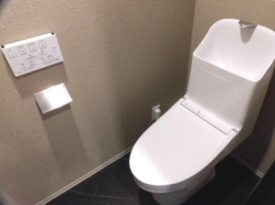 【トイレ】 | レーベンはりまや橋ＭＩＤＣＯＵＲＴ | シャワートイレ