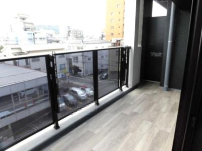 【バルコニー】 | レーベンはりまや橋ＭＩＤＣＯＵＲＴ | 南面バルコニー