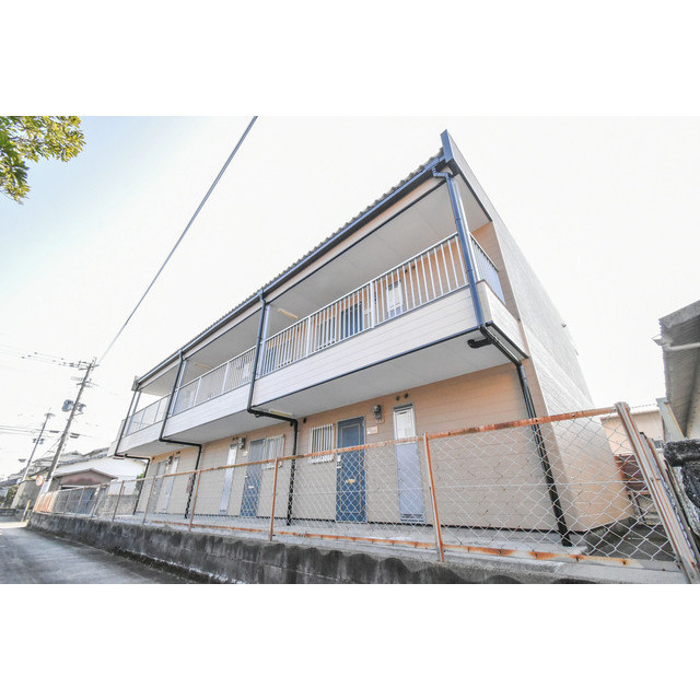 レピュート平田の外観