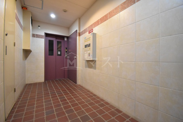 ドゥエリング上汐のロビー