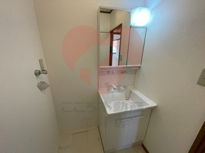 【洗面所】 | ソレイユ