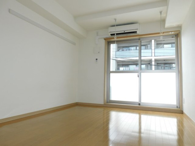 【居間・リビング】 | レオ四拾八番館