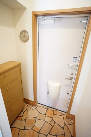 船橋市東船橋５丁目のアパートの玄関|※写真は別のお部屋です