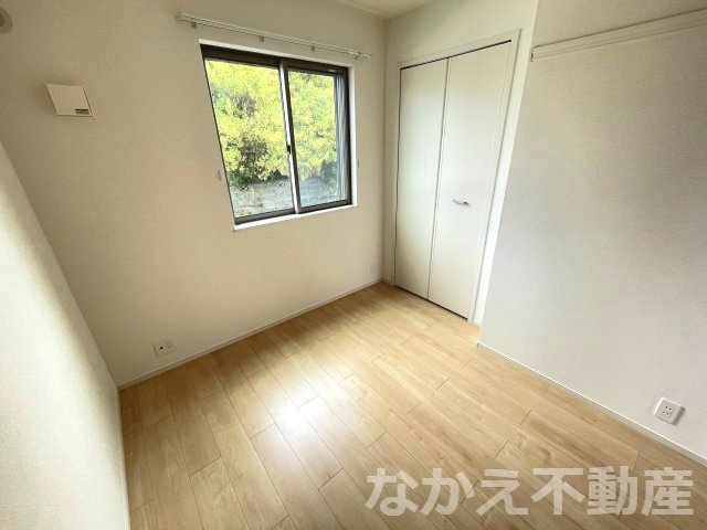 【寝室】 | 落ち着いた色調の寝室です