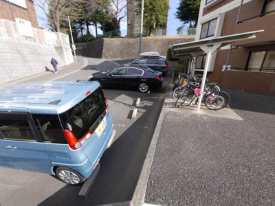 【駐車場】 | ウッドガーデン東戸塚 Ａ棟