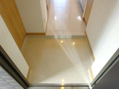 【玄関】 | ルーブル三軒茶屋参番館