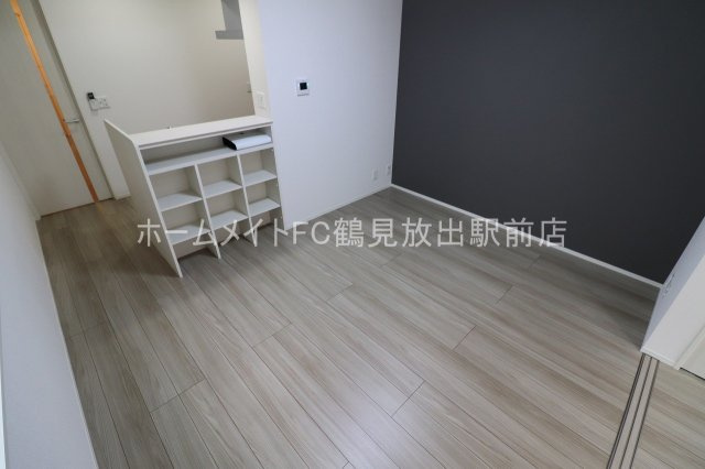高井田ハイツの居間・リビング
