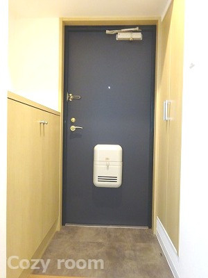 【玄関】 | アールエスフラッツ | ゆったりとした玄関です