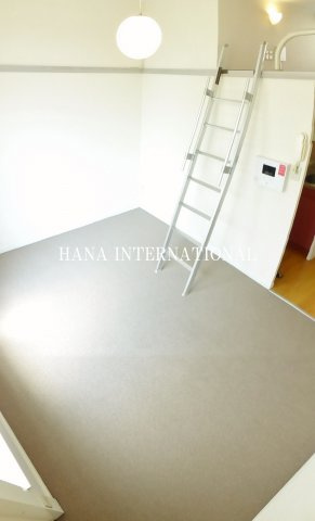 レオパレスフローラの寝室