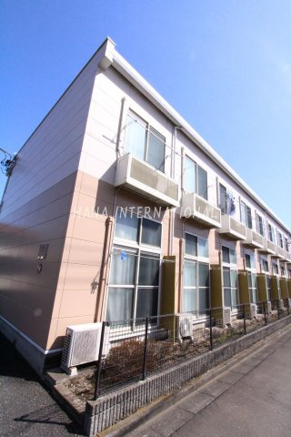 レオパレス鶴舞の外観