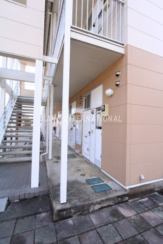 鶴舞のエントランス