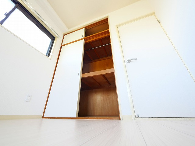 生駒レックスマンションの収納