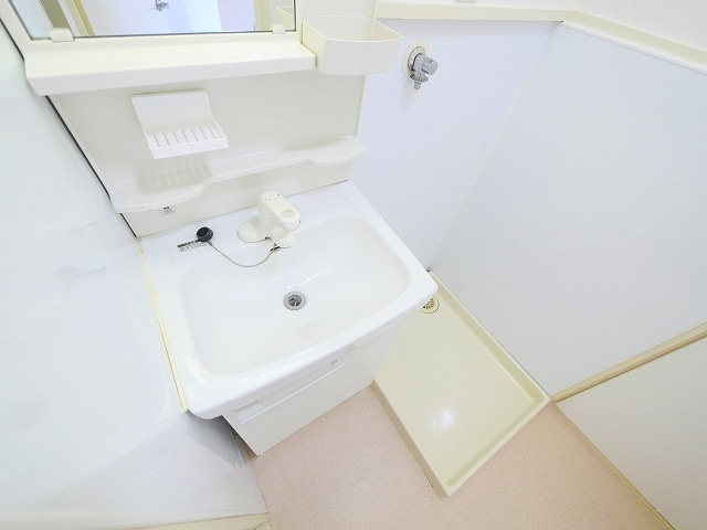 生駒レックスマンションの独立洗面台