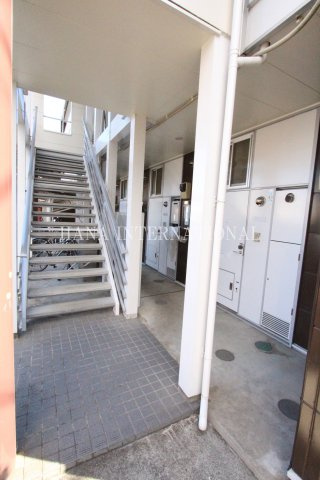 レオパレス柴Ⅱのエントランス