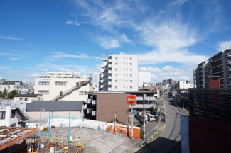 【展望】 | ベランダからの眺望です。風の通りも良好です