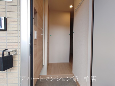 【玄関】 | ラポール