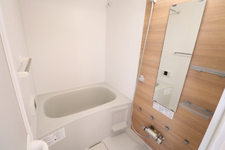 【浴室】 | ルナ・エスポワール