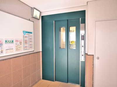 【その他共用部分】 | 進和難波ハイライフ | ☆即日内覧可能・複数件内覧可能・他社様広告物件内覧可・未公開物件情報多数☆
お気軽にお問合せ下さい♪