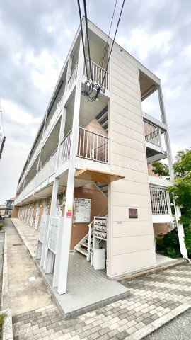 レオパレスパークヒルアオキの外観