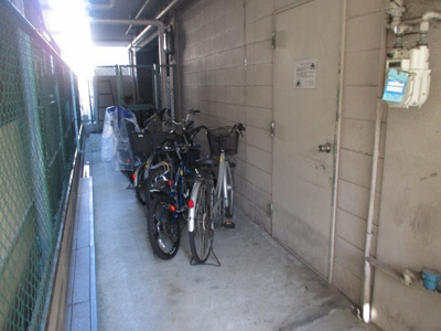 【その他】 | サンサーラ翁 | 自転車置き場です