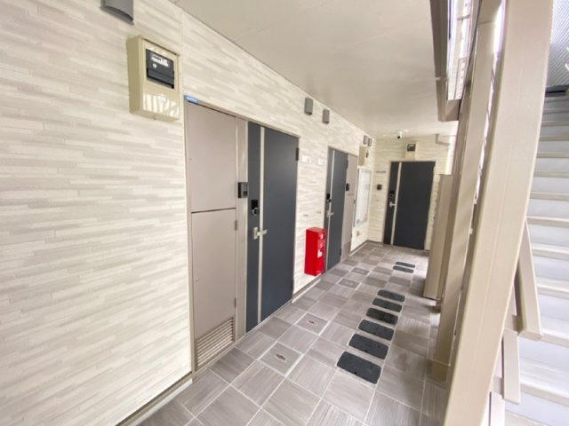 【玄関】 | クレイノモンタニャレドンダ