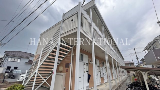 レオパレスコージー　プレース