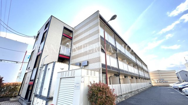 クレスト川越の外観