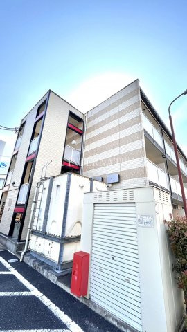 レオパレスクレスト川越の外観