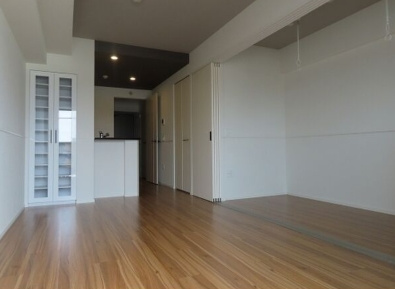 【居間・リビング】 | ノイエス ラント