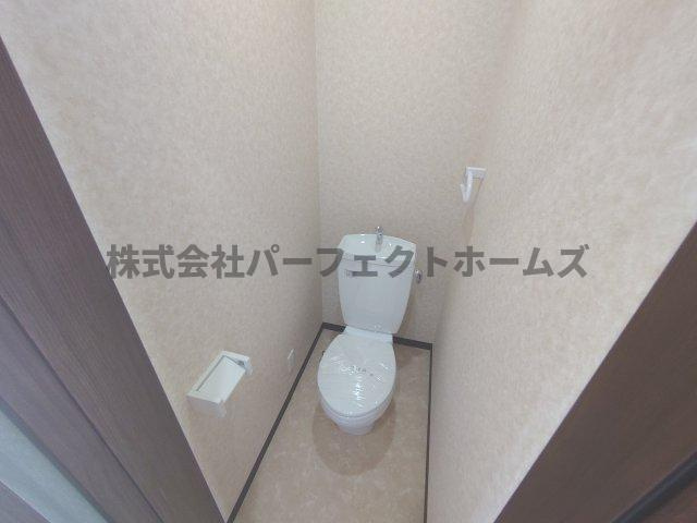 須山町平屋　　賃貸のトイレ|ゆったりとした空間のトイレです