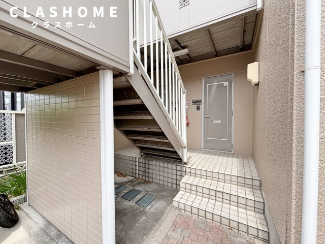 ドミールドルチェ　参番館　　刈谷市近郊の賃貸はクラスホームのエントランス