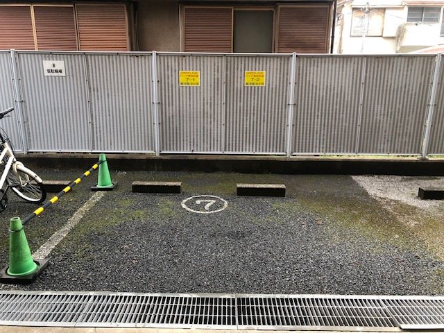 【駐車場】 | オートバイ置場