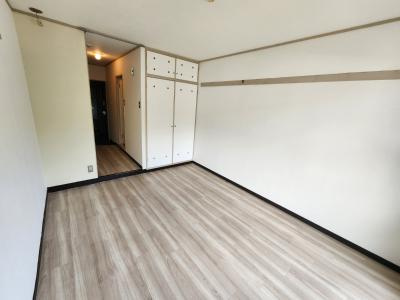 エントピア嵯峨の寝室|洋室