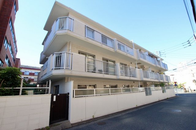 エクレール大橋東の外観