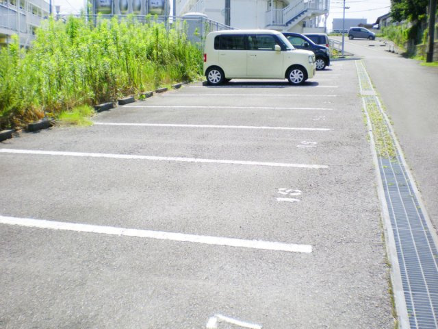 ビレッジハウス谷口　2号棟の駐車場