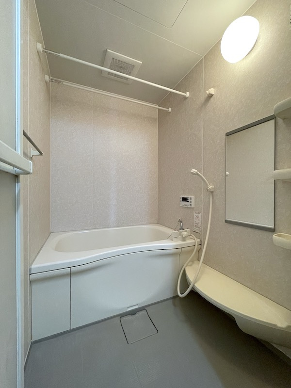 ミオ　ポラーレＡの浴室