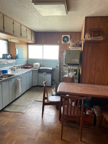 海南市阪井・中古戸建・54387のキッチン