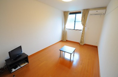 【居間・リビング】 | レオパレス田中殿