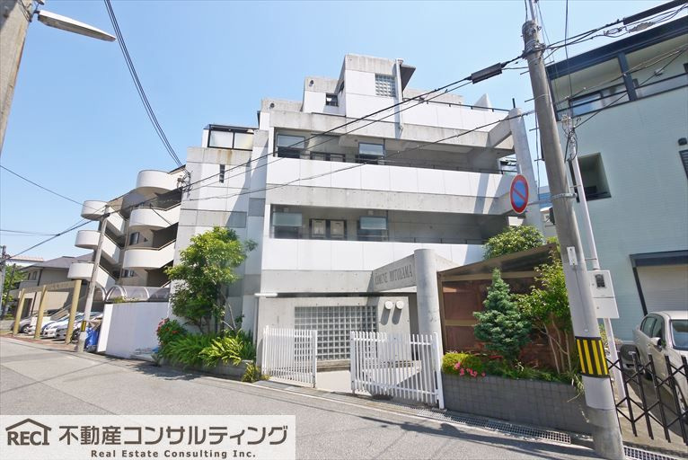 コムーネ本山の外観|角部屋