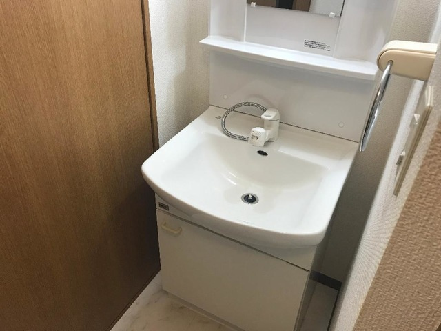 パティオ21の独立洗面台
