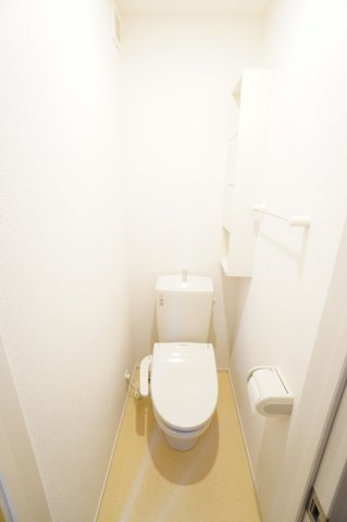 【トイレ】 | プエオ・ガーデン | ※同物件・同タイプの写真です。