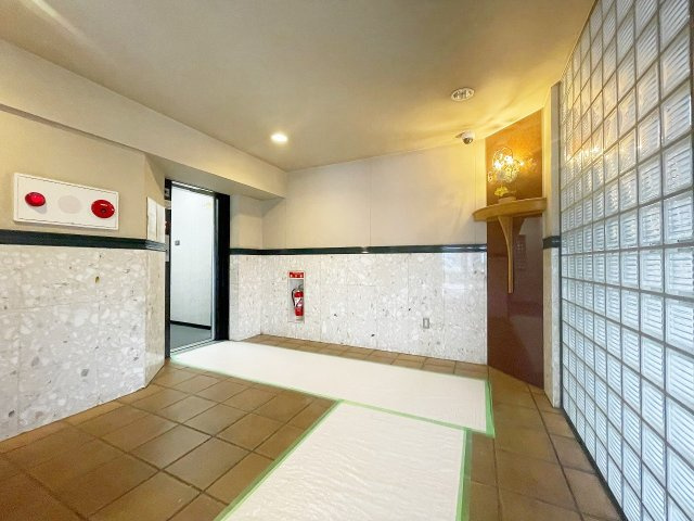 ＪＲ横浜線「新横浜」プラハ新横浜の画像