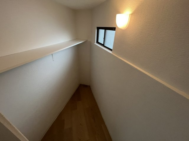 城東区中浜倉庫付住宅の収納