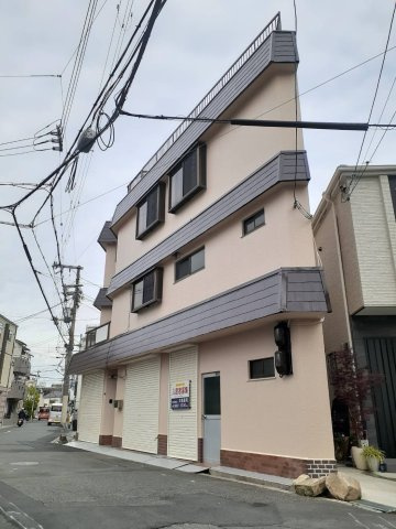 城東区中浜倉庫付住宅の外観|２０２３年５月外壁塗装リフォーム済み