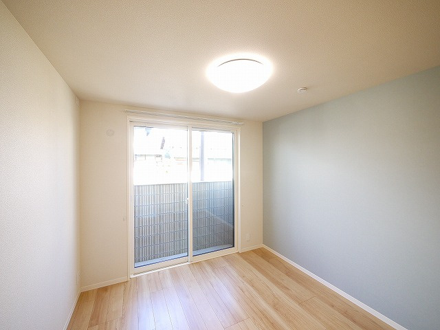 リヴィエール法華寺の洋室|落ち着いた色調の洋室です